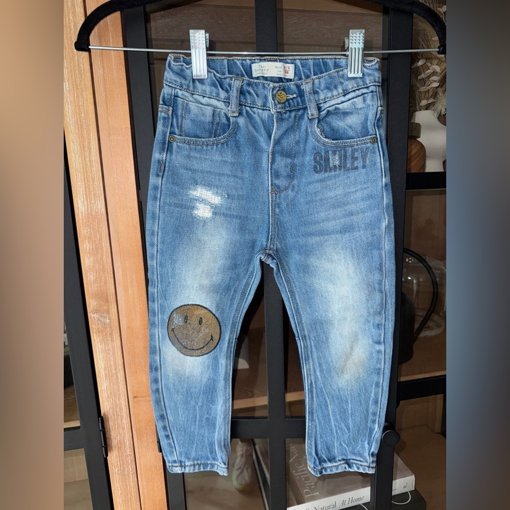 Zara Kids x Smiley World jeans medium wash face toddler boy girl pants denim